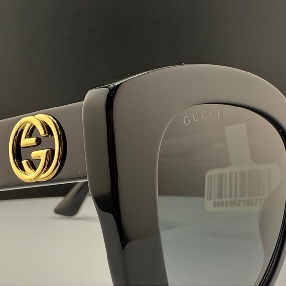 Gucci Sunglasses, GG0327S. New with Tags and Case - Picture 7 of 17